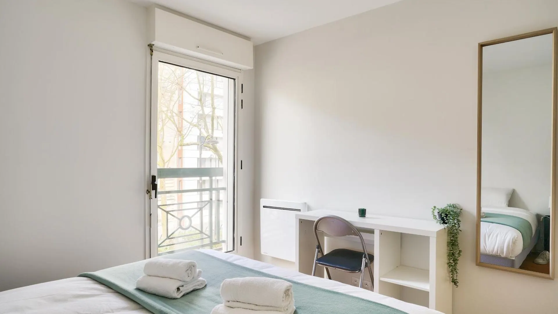 New & Cozy T2 With Balcony - 18 Montmartre * باريس